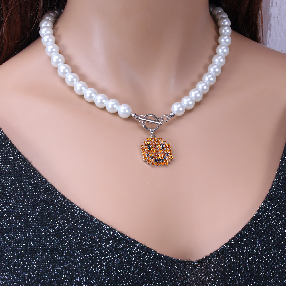 【COD Tangding】OT Necklace Fashion Personality Hip Hop Pearl Smiley Buckle Pendant Chain