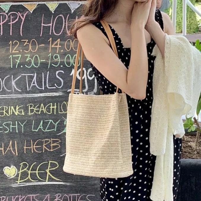 Tas Rotan Rajutan Cantik Totebag Shoulder bag Wanita Simple Elegan