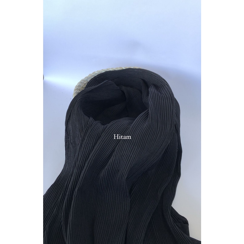 Pashmina Plisket full lidi 180x75 Hijab flisket Pashmina Plisket jilbab pleated shawl kerudung-Plisket Hitam