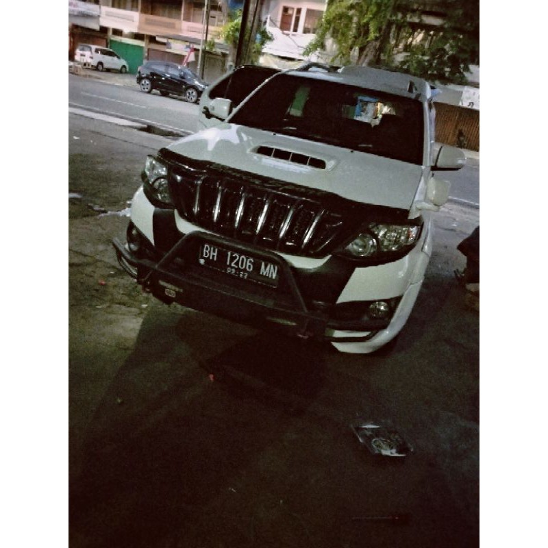 Grill Grand fortuner Model Appolo Fortuner 2013-2015