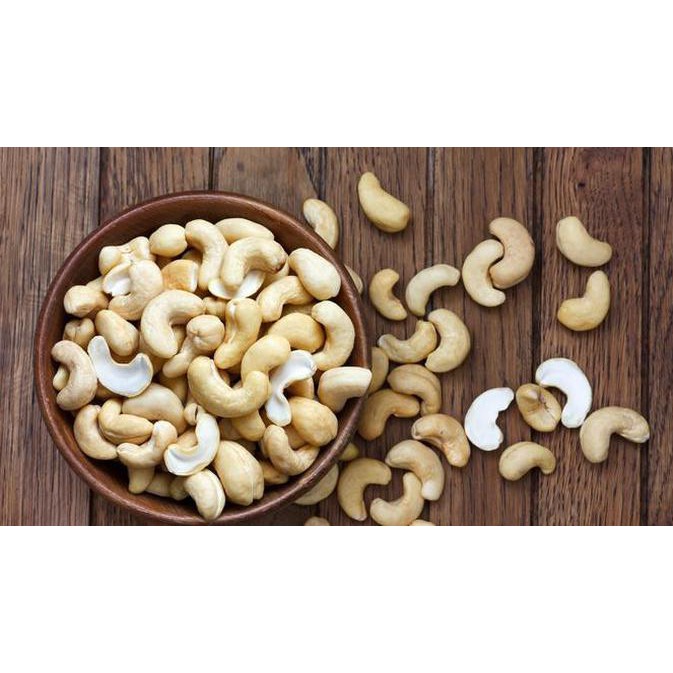 

Kacang Mede Roasted / Cashews - Kacang Mede Mete Matang Original Safiya Food / Mente Premium