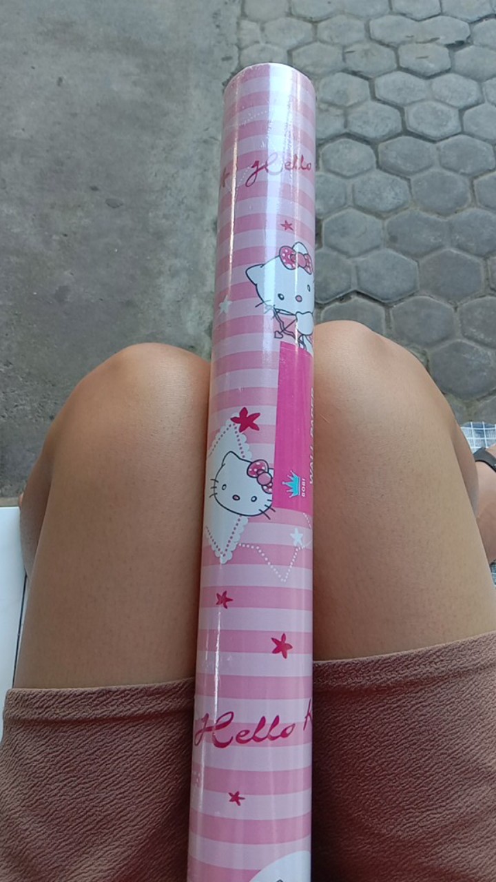 Wallpaper Dinding Karakter Doraemon,hellokitty,tayo,cars,stich / Walpaper Dinding Ukuran 45cm*10m