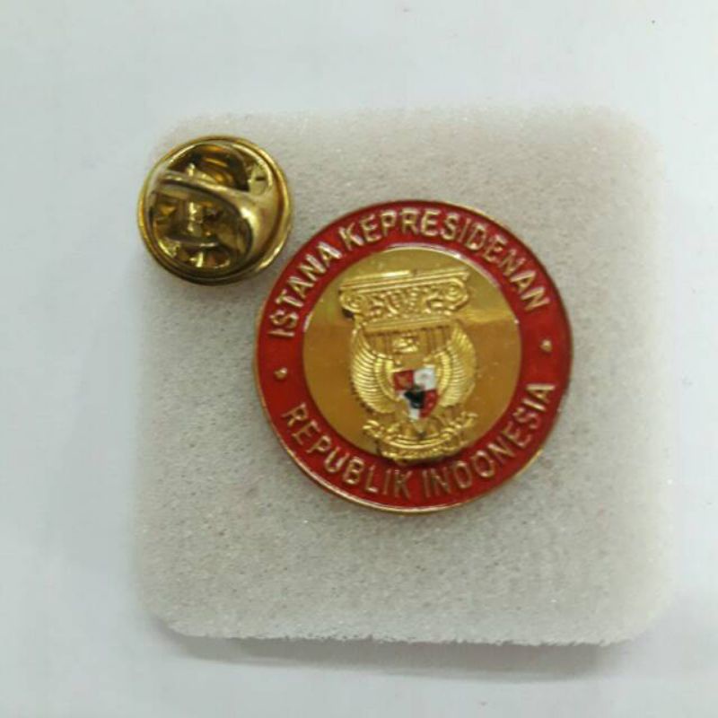 PIN istana kepresidenan PIN kerah istana kepresidenan