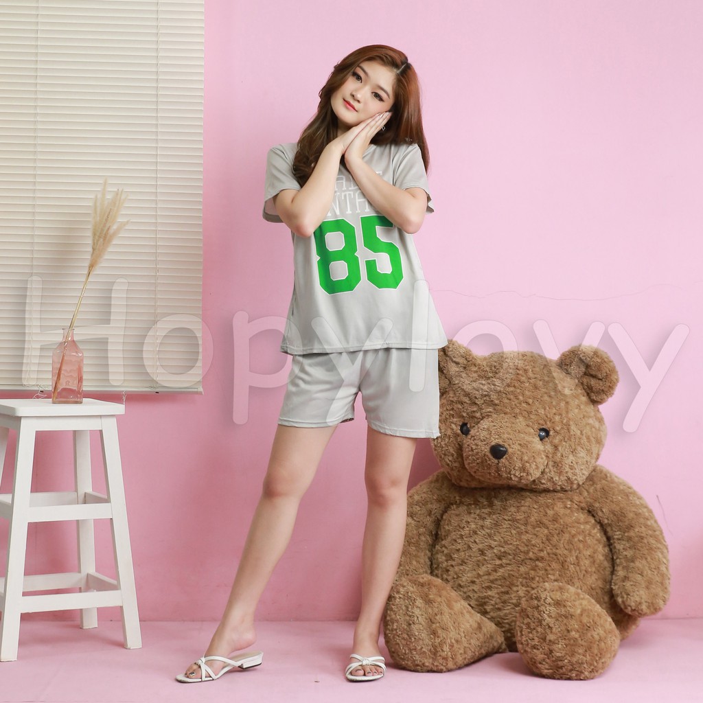 HOPYLOVY Baju Tidur Set Piyama Wanita  Kaos + Hotpants