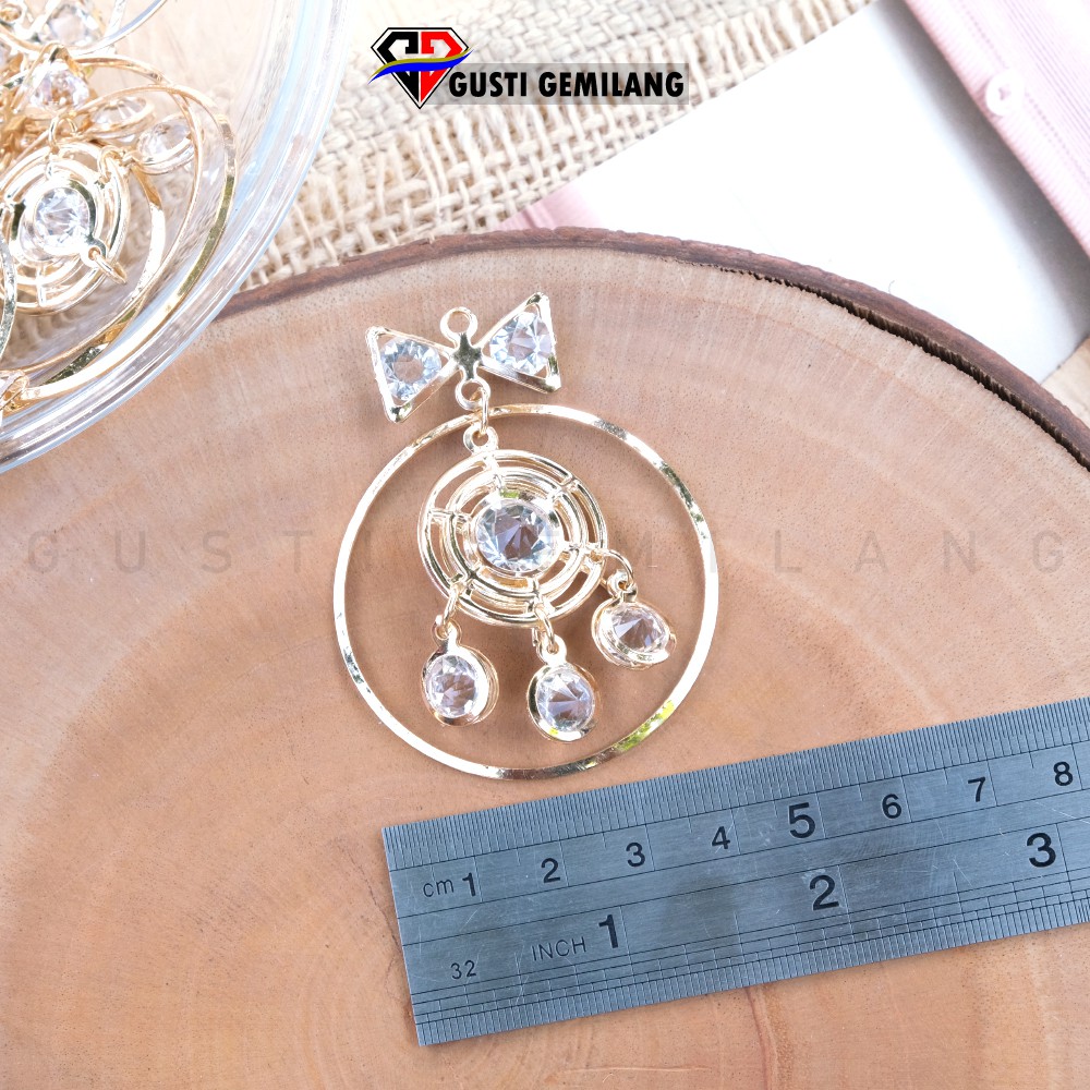 Perbuah Juntai Panjang Wanita Aksesoris Manik 3 Gantung