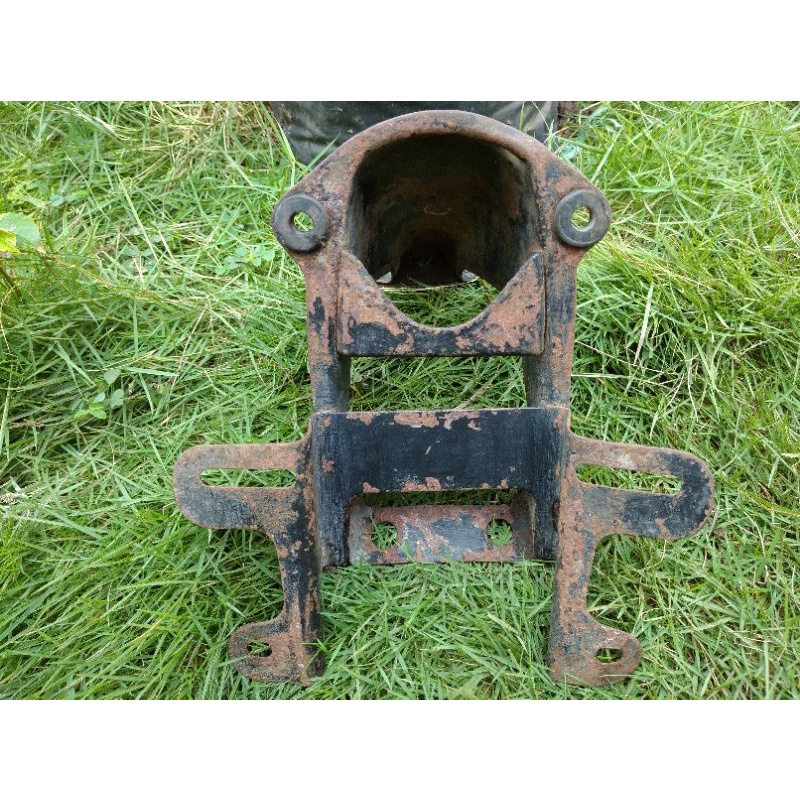 PANGKON STOPAN BREKET LAMPU BELAKANG DUDUKAN STOP ORIGINAL HONDA CB200 TWIN CL DKK LPASAN MOTOR