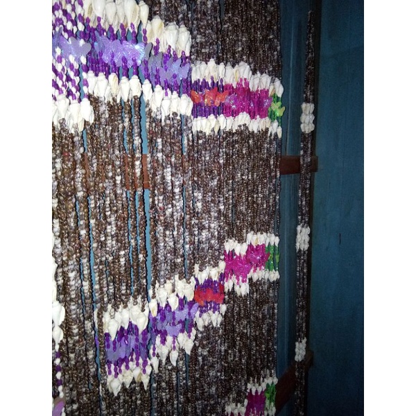 Tirai pintu kerang kombinasi manik