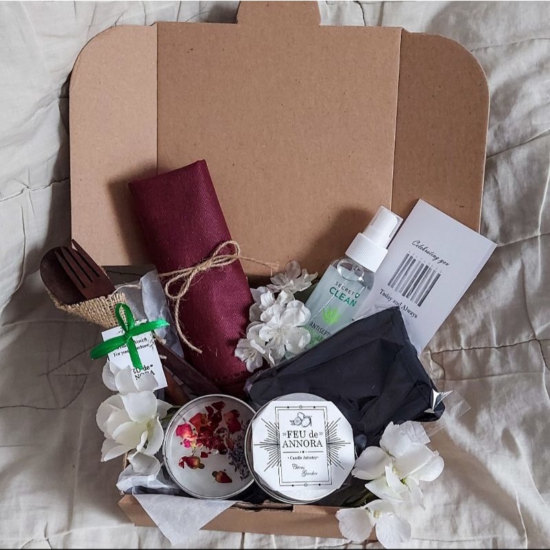 

Hampers Pesanan Ms. L