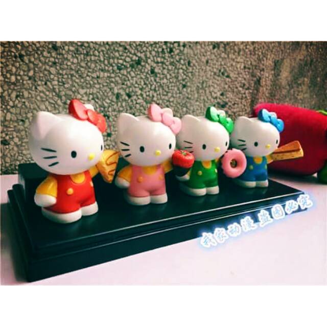 hello kitty desserts set of 4pcs