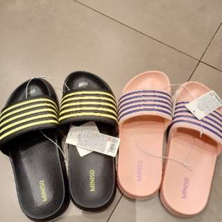  Sandal  karet Miniso  Shopee  Indonesia