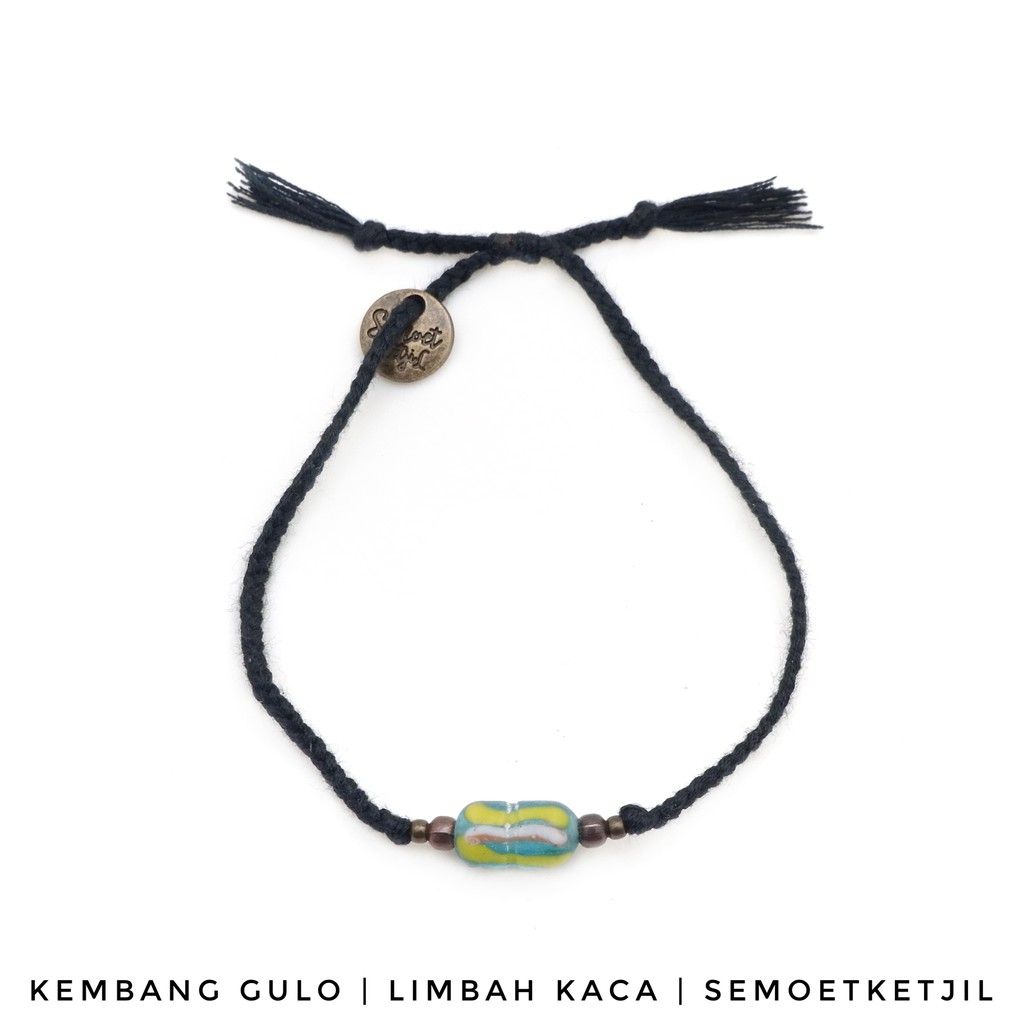

Semoet Ketjil Gelang Bohemian Kembang Gulo Gudo