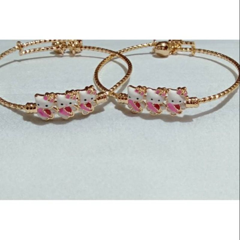 Gelang krincing motif hello Kitty pink