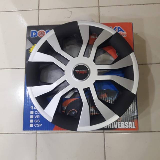 Dop velg ukuran Ring 14" Sigra.
