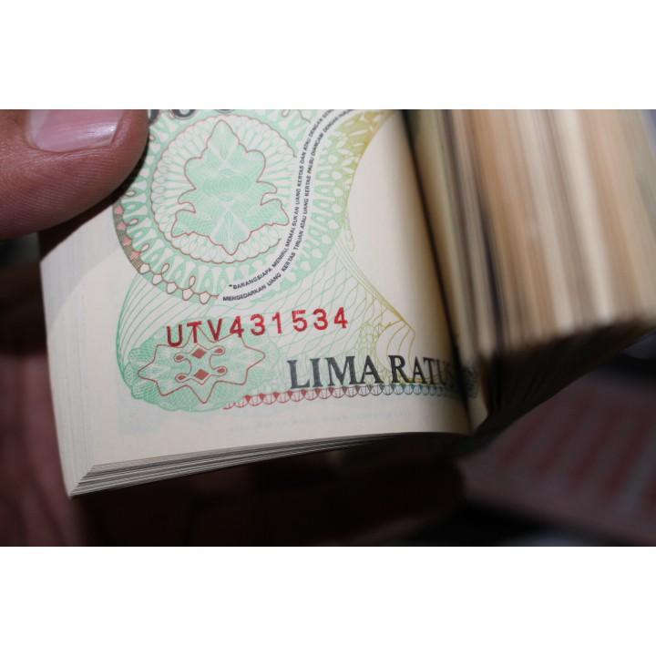 Uang Rp 500 Orang Utan 1 Gepok Terdapat Nomer Radar G721