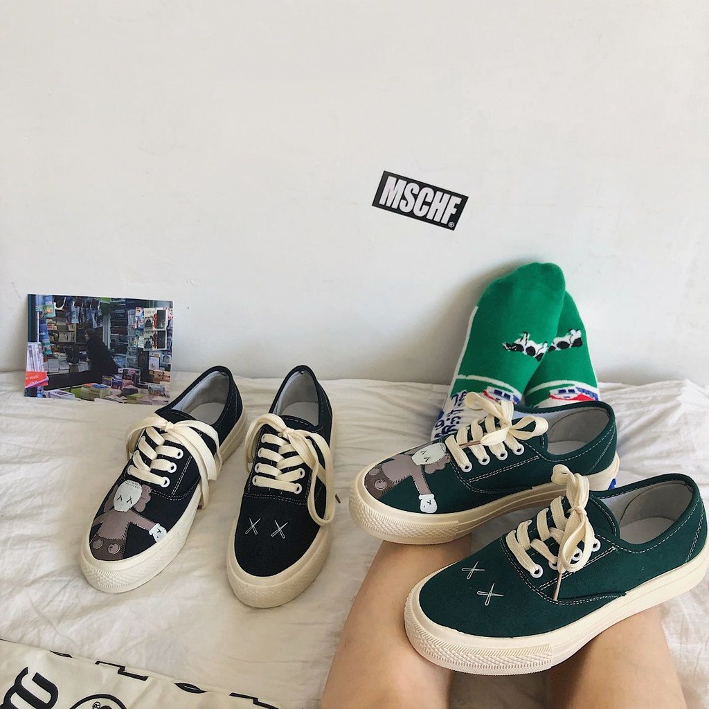 INS Sepatu Sneakers Model Korea Ulzzang Warna Putih untuk