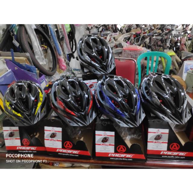 Helm Sepeda ada Lampu Led Belakang PACIFIC SP-J107/J108. PROMO