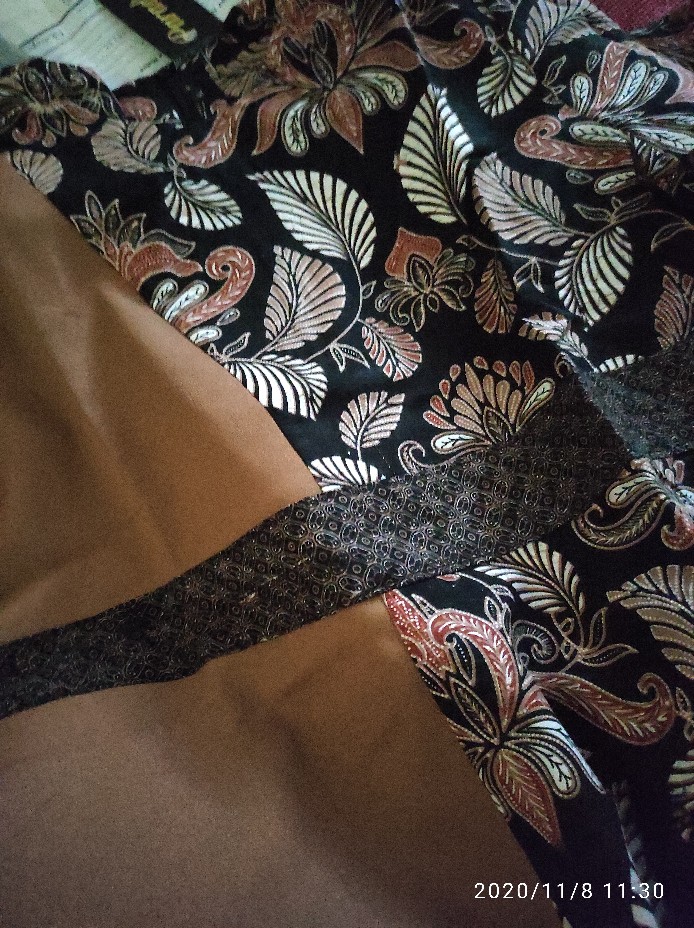 Atasan Batik Dolby Dolbi Dobby Doby Tenun Sutra Tulis Halus Katun Atbm Baron ,sarombit Atasan No