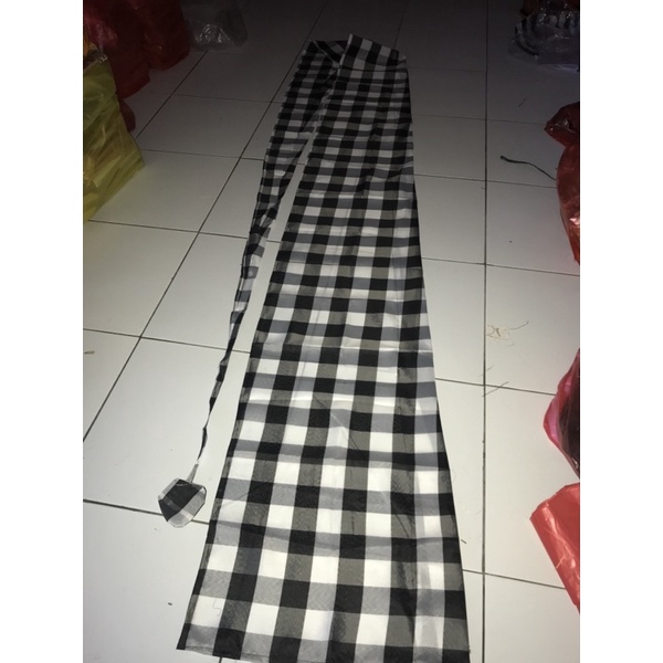 umbul umbul poleng bali 5 mtr dan 3 mtr LEBAR 55cm-60cm