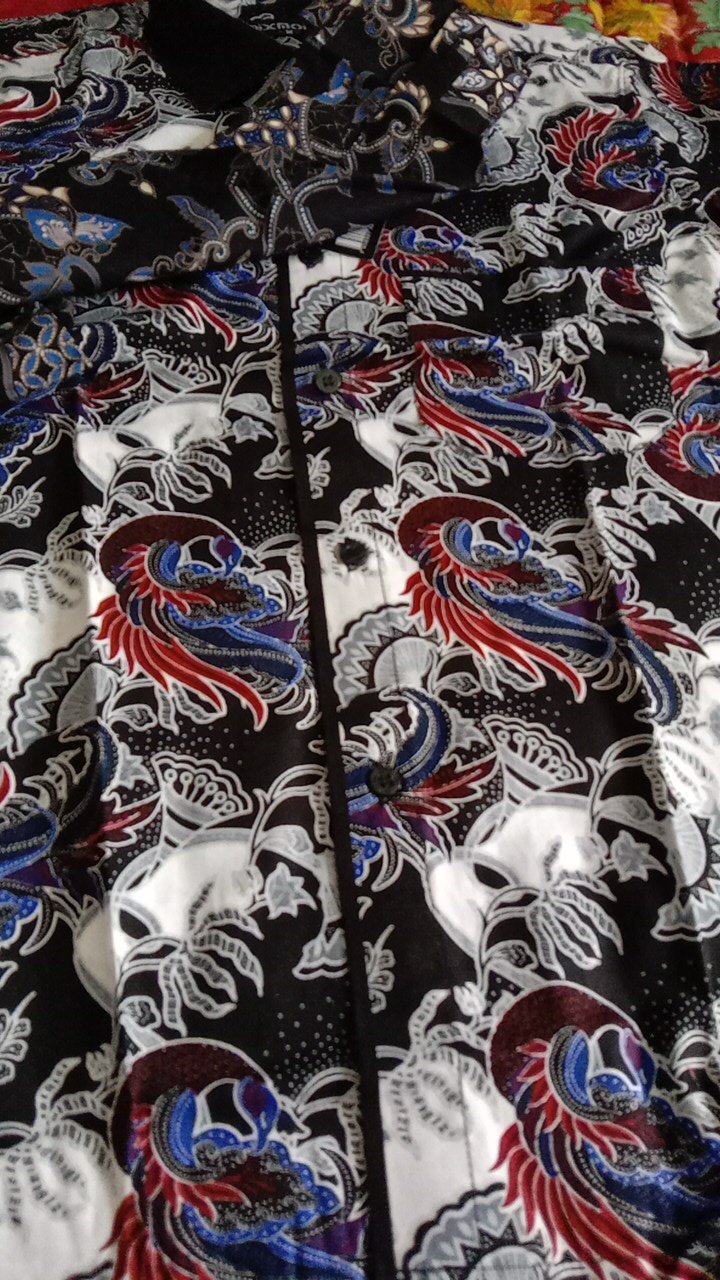 Kemeja Batik Pria Lengan Pendek Bs68 Katun Motif Modern Dixmont Semi Slimfit Premium