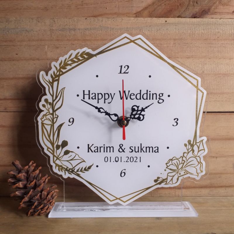 KADO PERNIKAHAN JAM DUDUK AKRILIK CUSTOM 2021