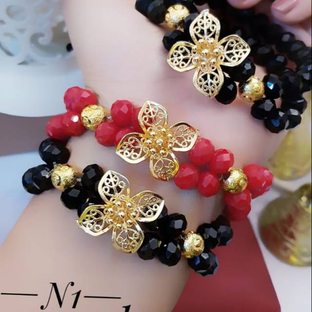 Gelang tangan terbaru 1115