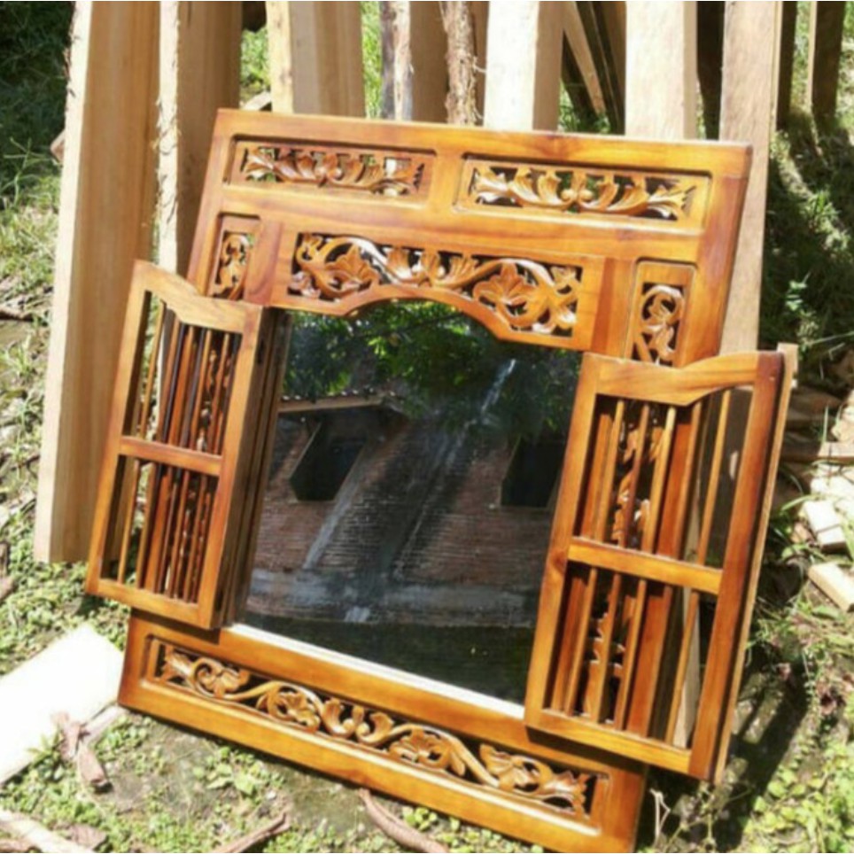 Cermin Dekorasi Krepyak Jendela Kaca Hias jati Ukir