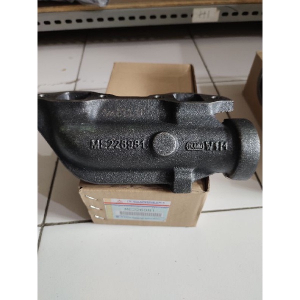 manipul canter mitsubishi bagian depan ori