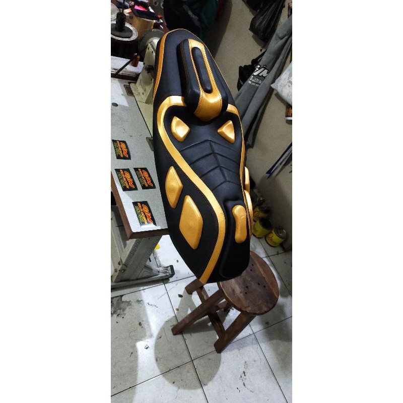 Jok motor Nmax 2016-2019Jok custom predator-Nmax tempat duduk-yamaha Nmax