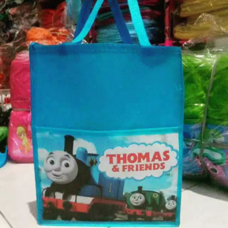 tas ulang tahun kotak bento+ Snack P24xL17xT28