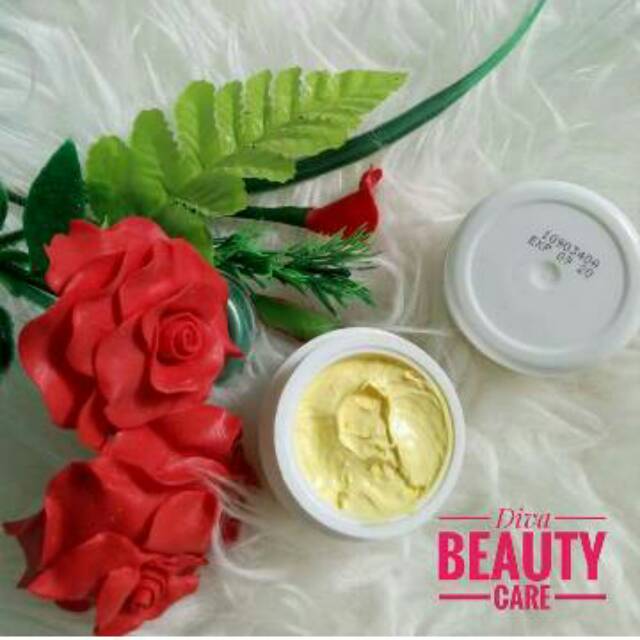 DAILY GLOW SPF 50/Cream Siang Spf 50 Kuning