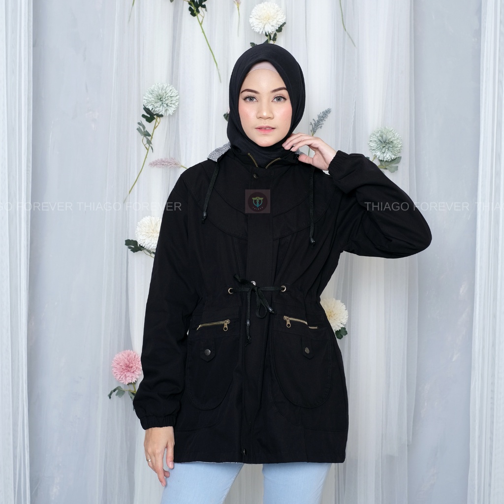 Jaket Parka Kanvas Wanita Hitam