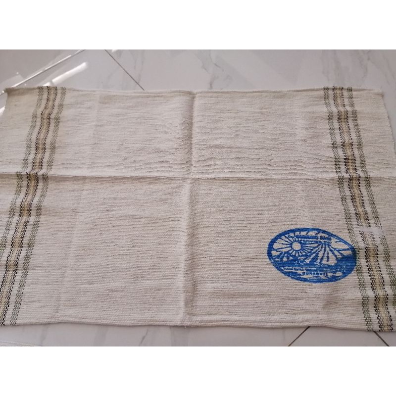 kain pel putih Gunung Sari