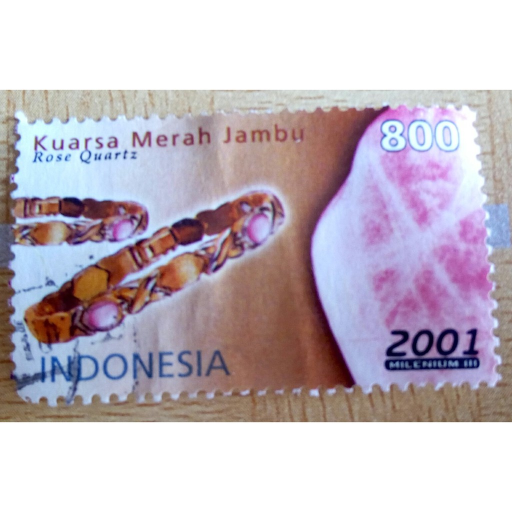 

Perangko Indonesia Kuarsa Merah Jambu 2001