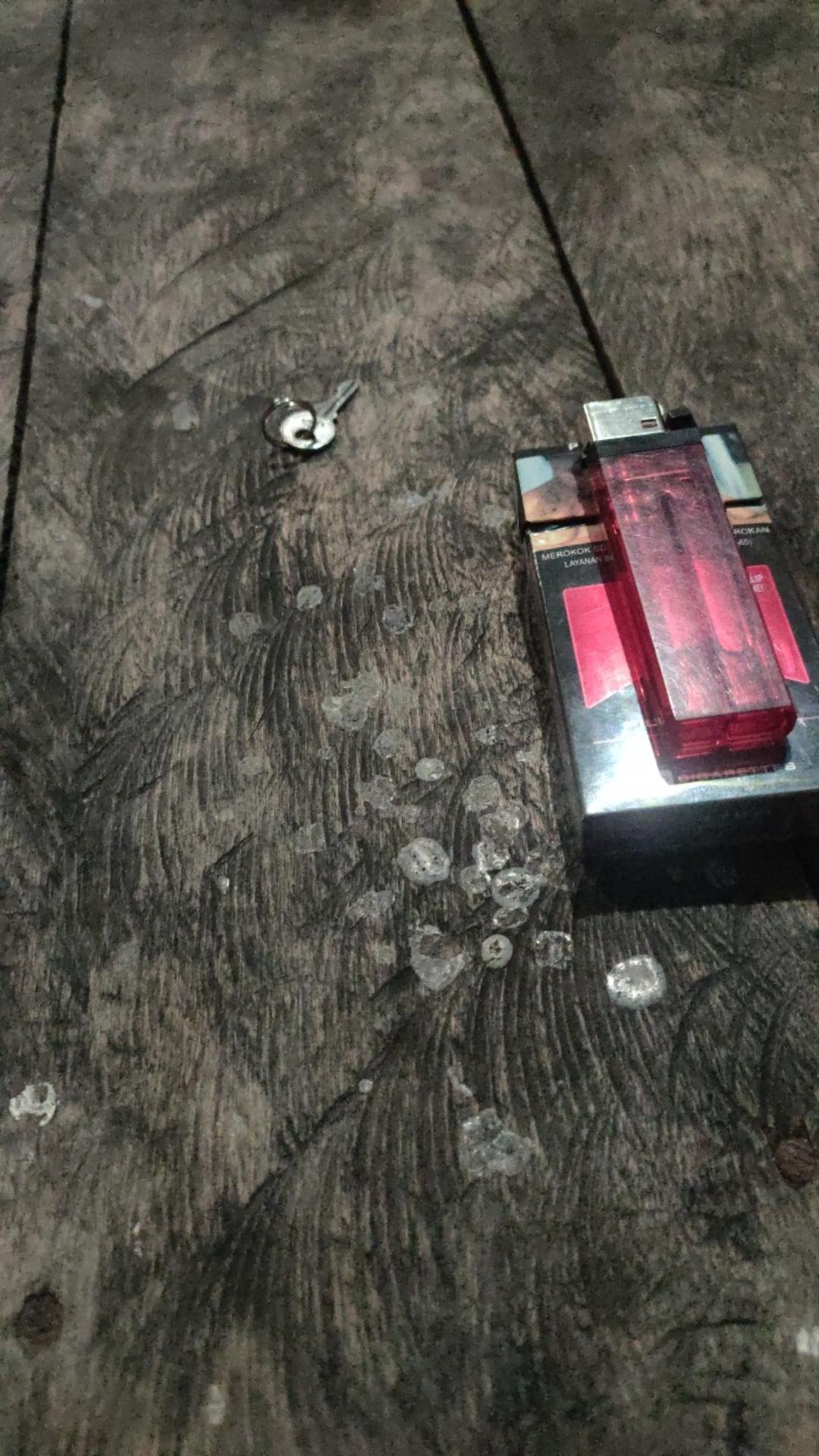 Piring Anyaman Plastik / Piring Rotan / Piring Motif Bunga Lavender