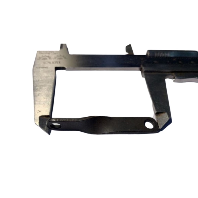 Lower thread trimmer link,lobang kancing brother B814 141534-001