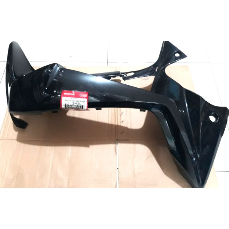 COVER SAYAP TEBENG KIRI SUPRA X 125 BATMAN HITAM 64450-KVL-N01FMB