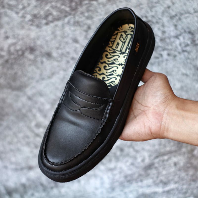 Sepatu Slip On Pria Loafers Pria Loafer Pria Casual Formal Slop Santai Main Spatu Kerja Kantor Kasual Original Kulit