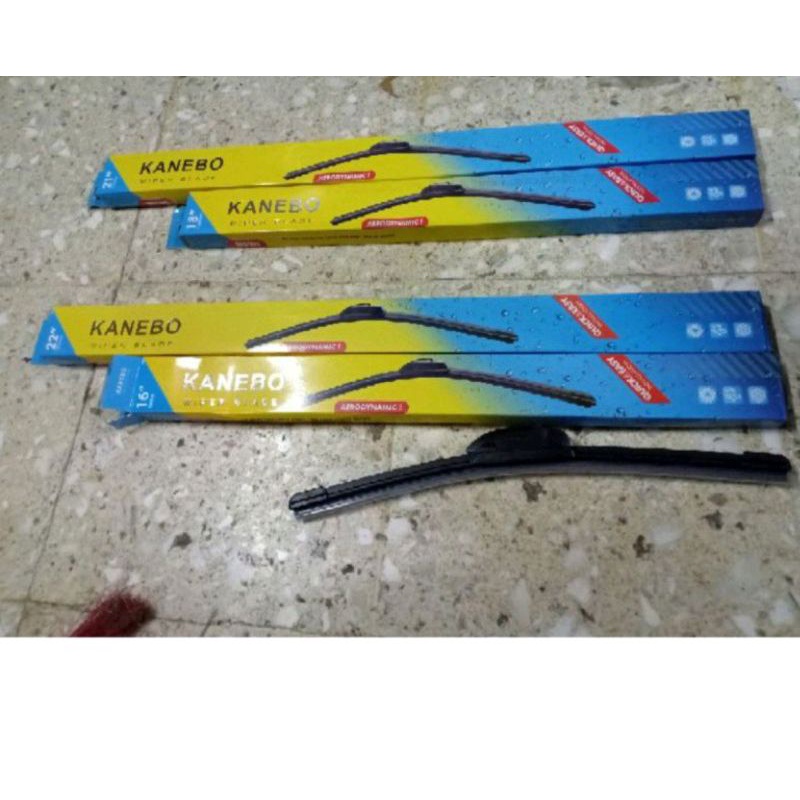 wiper kaca sigra depan 22in plus 17 in set