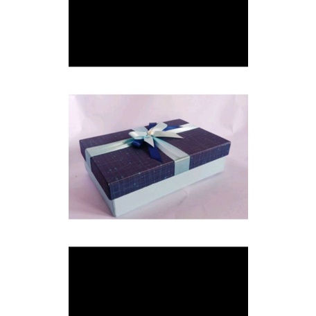 

Kotak kado / gift box p