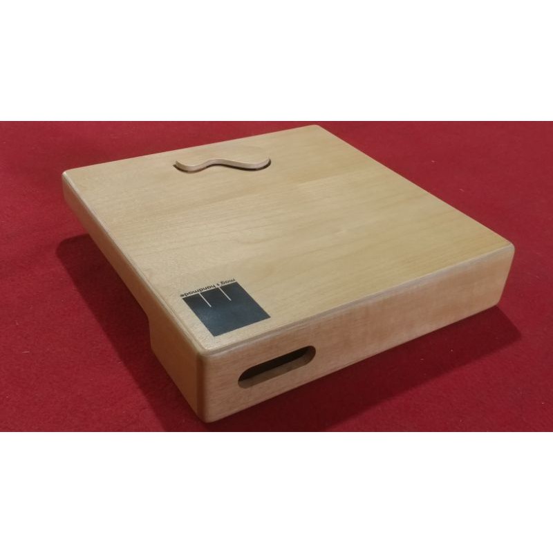 MSC3 Travel Cajon, the first hihat cajon in the world
