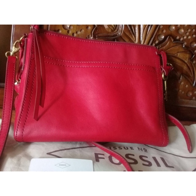 Preloved like new fossil sling bag