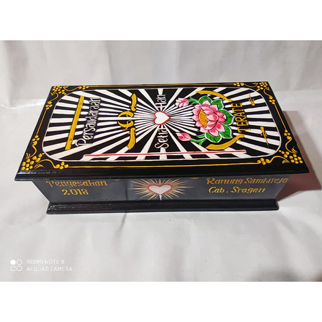 FREE UKIR NAMA Kotak Penyimpan Sabuk SH terate Kayu Jati ukir/Kotak penyimpanan barang antik