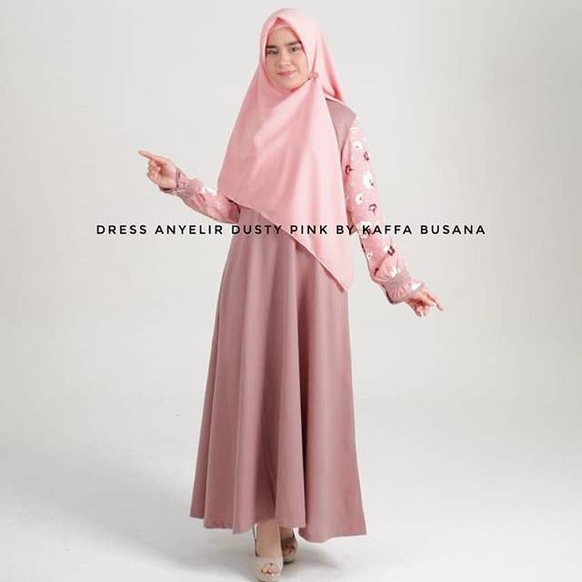 Dress anyelir dusty by kaffa busana