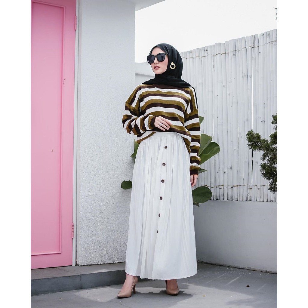 ROK PLISKET KANCING//ROK PUTIH MAYUNG//ROK JUMBO