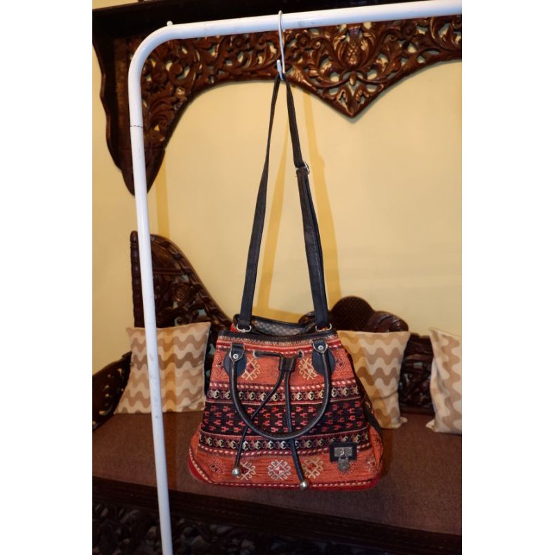 PRELOVED tas Thailand