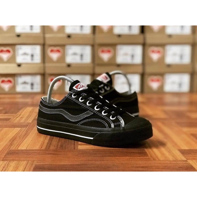 Vantela Public Low Oreo