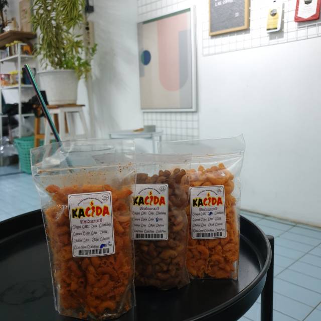 

makaroni KACIDA