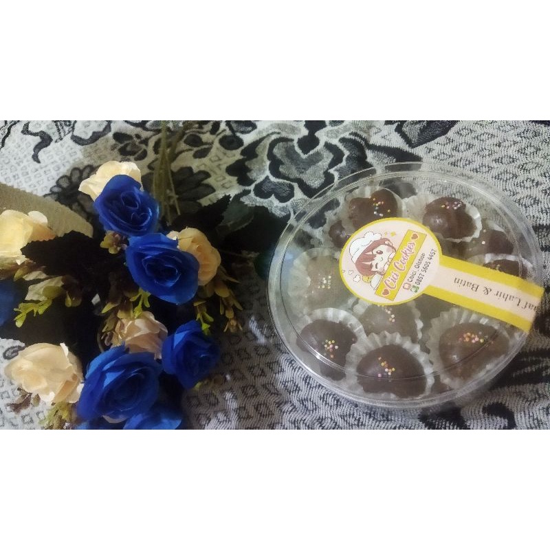 

Coklat Cookies & Bola" Coklat