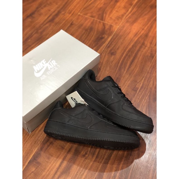 Nike Air Force 1 Low Triple Black