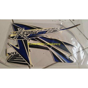 Striping Lis / Stiker body / Lis body CB150R Biru